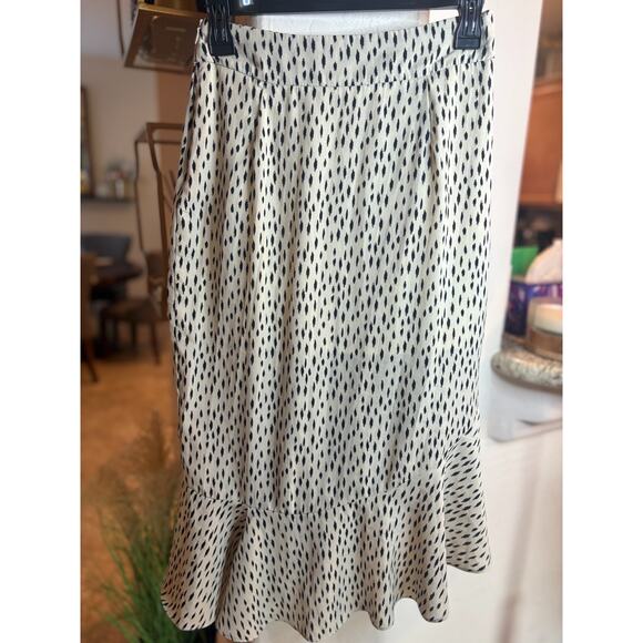 NASTY GAL Spot The Difference Abstract Midi Skirt Size 2 - Picture 2 of 5